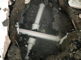 彭山阳台漏水维修公司为您分享楼上楼下漏水怎么处理